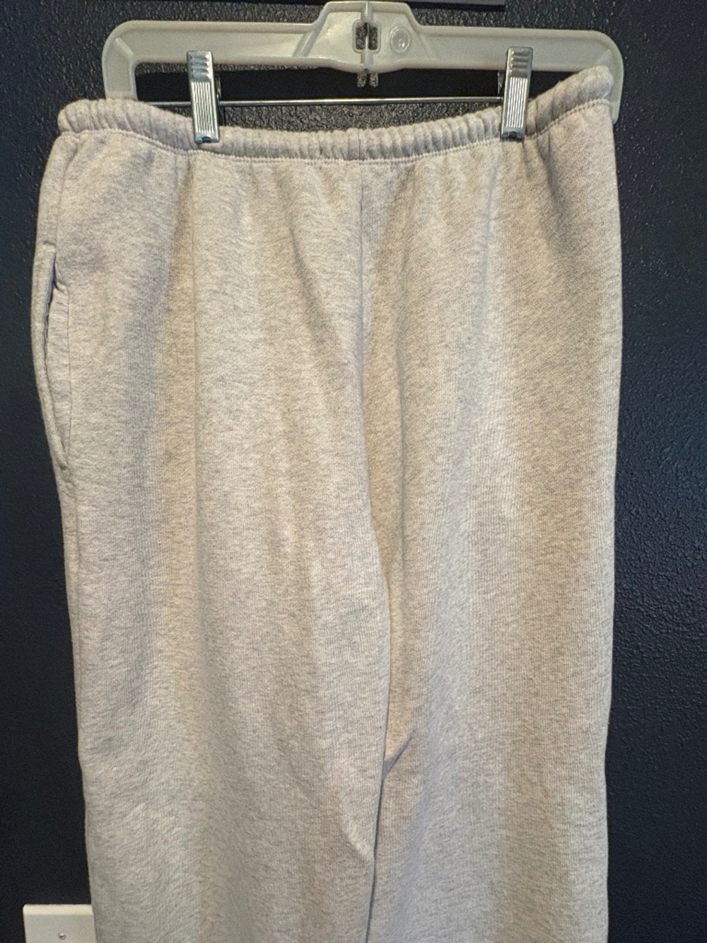 Brandy Melville sweatpants - Picture 4 of 7